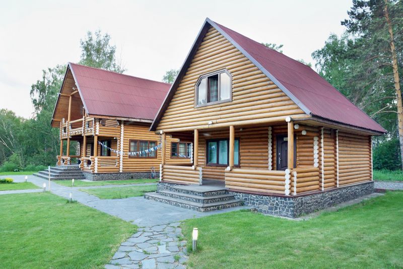 Log Home Weatherproofing in Renton, WA